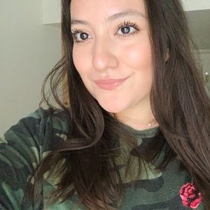 Meet your Posher, Karina